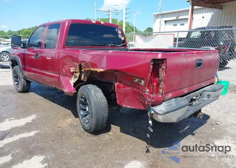 2004 Chevrolet Silverado 1500 Z71 z USA, uszkodzony, nr VIN 1GCEK19T54E216339